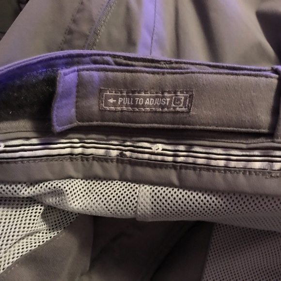 Men’s Burton snowboarding pants - Picture 4 of 10